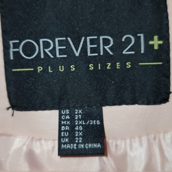 NWOT Women's Forever 21+ Plus Size Jacket - Picture 3 of 3